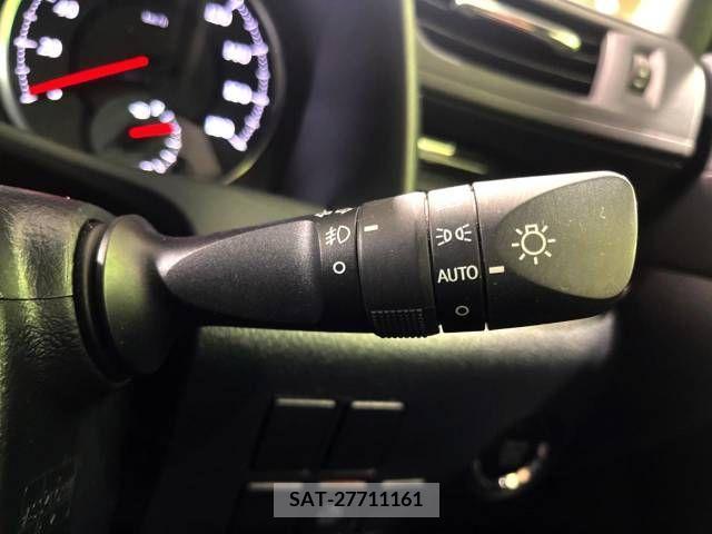 Toyota ALPHARD 2017-03 213318-4