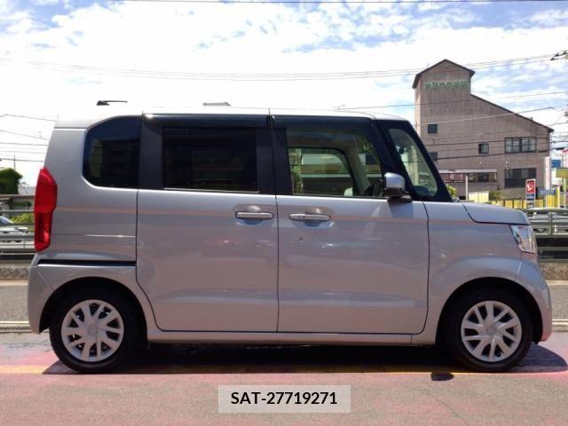 Honda N BOX 2019-04 307044-9