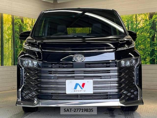 Toyota VOXY 2023-10 289031-15