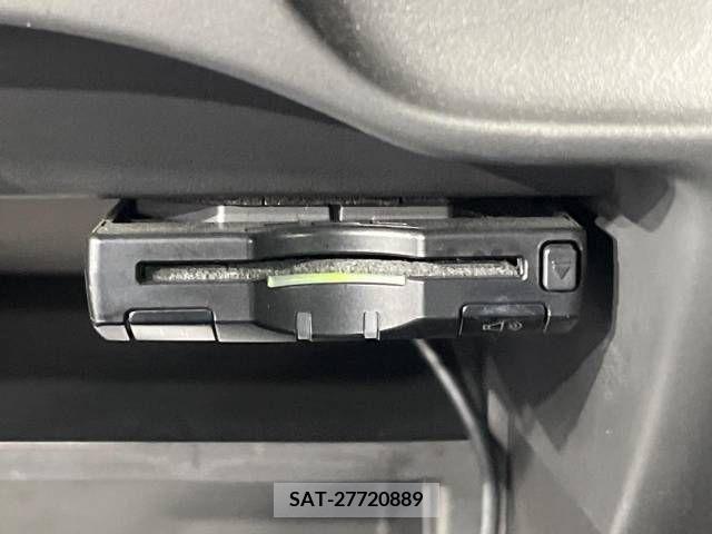 Nissan NOTE 2015-04 327895-4