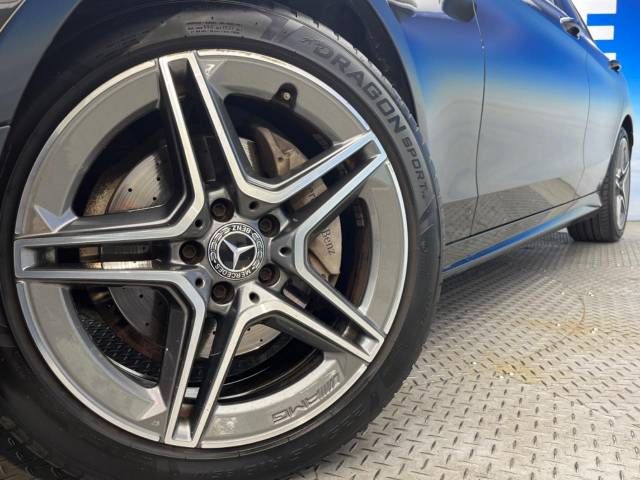Mercedes Benz C-CLASS 2019-03 189365-14