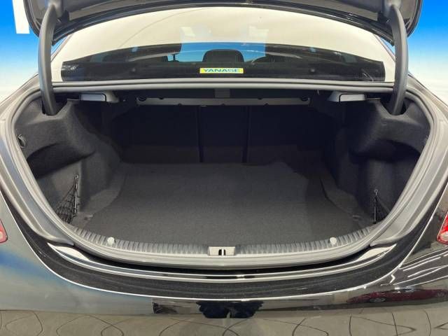 Mercedes Benz C-CLASS 2019-03 189365-12