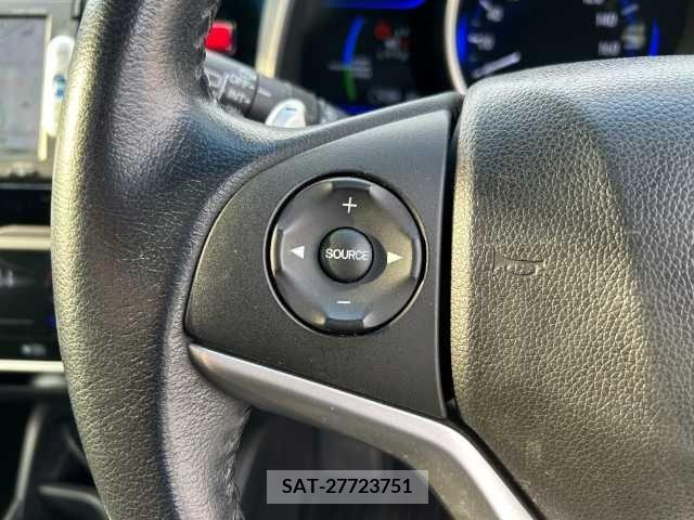 Honda FIT HYBRID 2013-11 269666-11