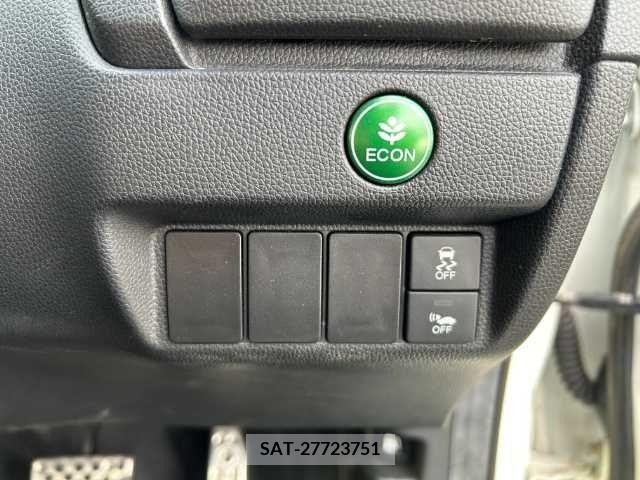 Honda FIT HYBRID 2013-11 269666-14