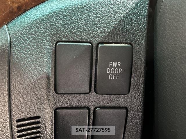 Toyota ALPHARD 2010-08 340291-7