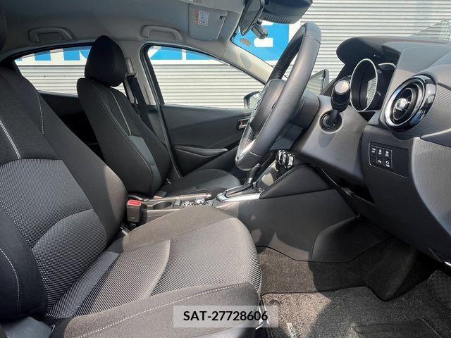 Mazda DEMIO 2019-06 335559-12