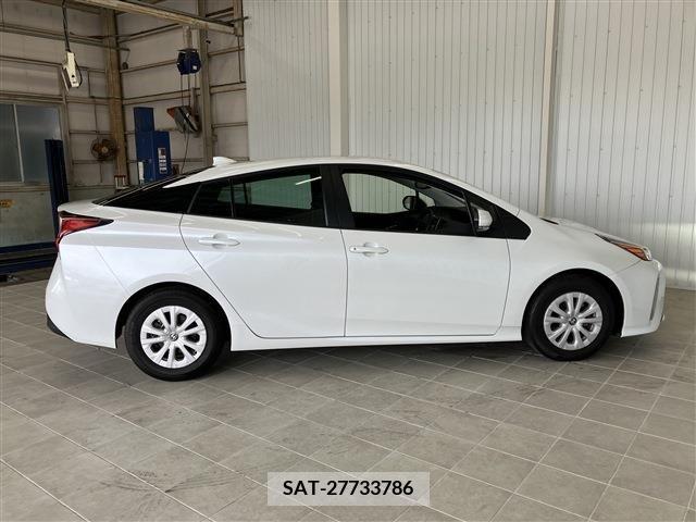 Toyota PRIUS 2022-10 366315-21