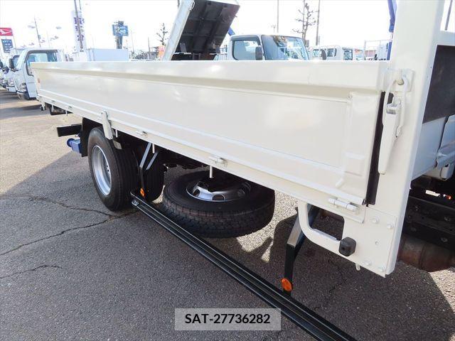 Hino DUTRO 2011-02 221962-11