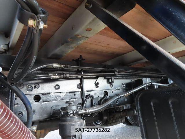 Hino DUTRO 2011-02 221962-24