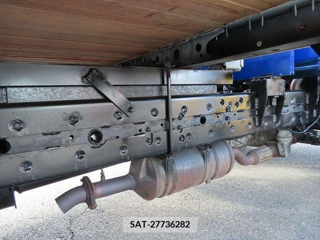 Hino DUTRO 2011-02 221962-27
