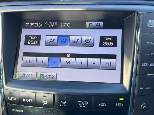 Lexus IS 2011-01 195071-4