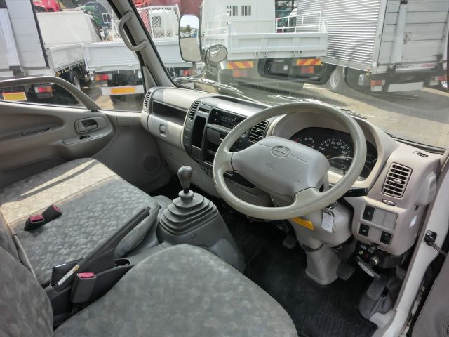Hino DUTRO 2007-09 16165-2