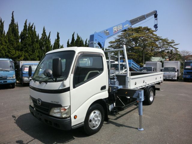 Hino DUTRO 2007-09 16165-19