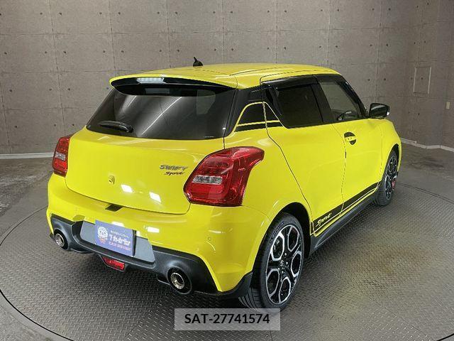 Suzuki SWIFT 2020-10 369042-1