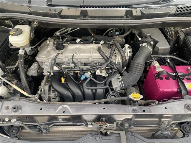 Toyota VOXY 2011-02 188285-22