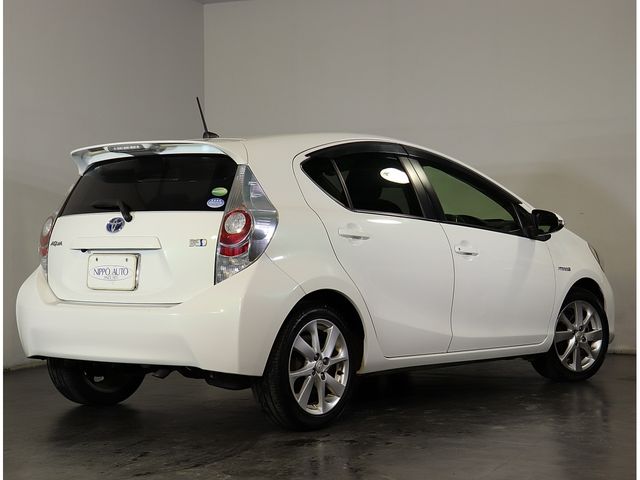 Toyota AQUA 2012-04 1449-2