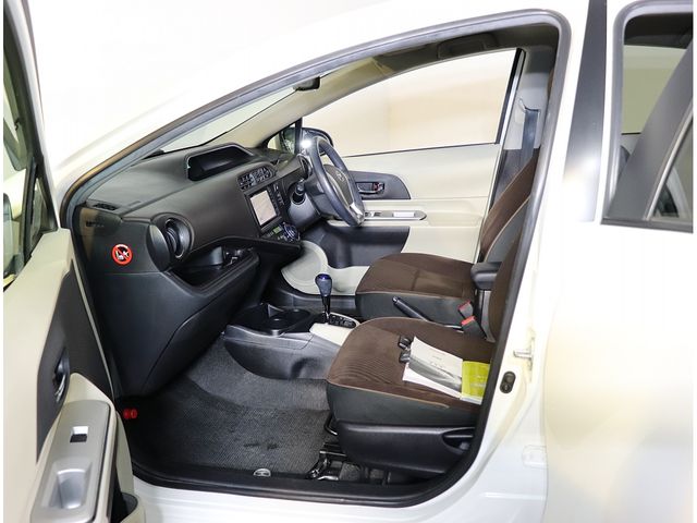 Toyota AQUA 2012-04 1449-14