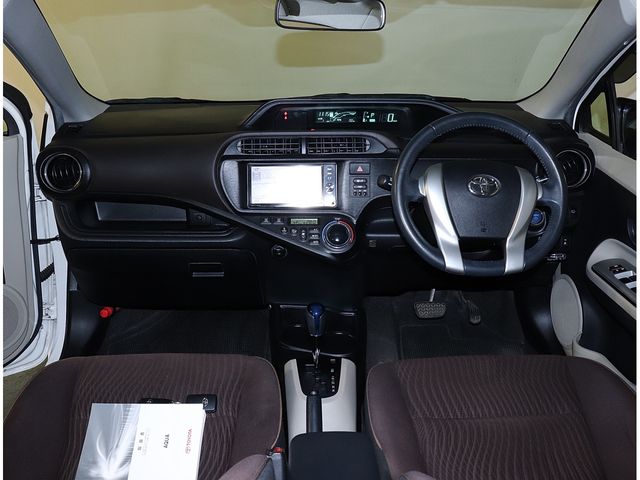Toyota AQUA 2012-04 1449-18