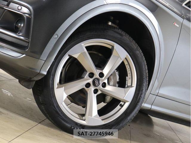 Audi Q5 2020-11 377653-26