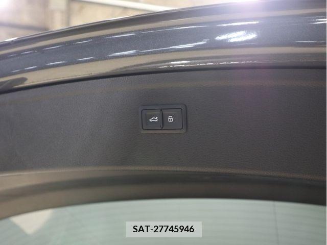 Audi Q5 2020-11 377653-22