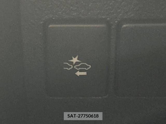 Toyota VELLFIRE 2017-08 394706-6