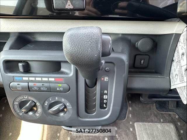 Nissan MOCO 2013-10 324588-25