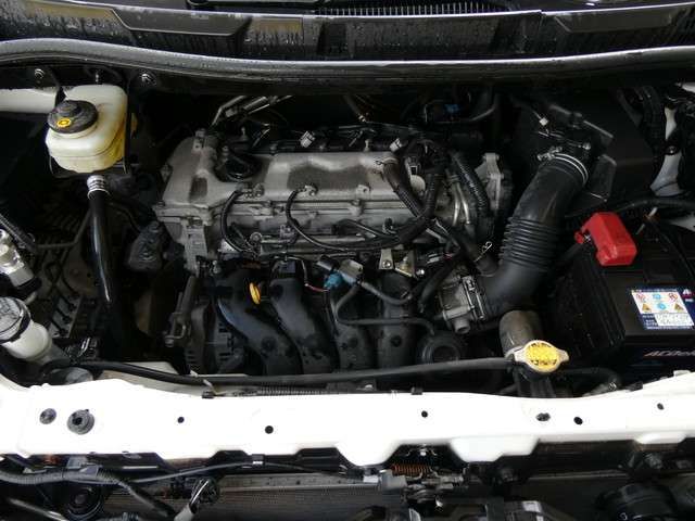 Toyota VOXY 2010-06 22824-18