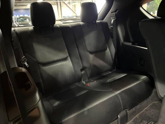 Mazda CX-8 2018-03 187640-10