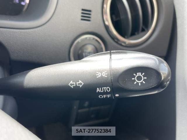 Nissan ROOX 2013-03 388540-23
