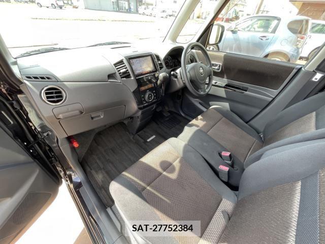 Nissan ROOX 2013-03 388540-10