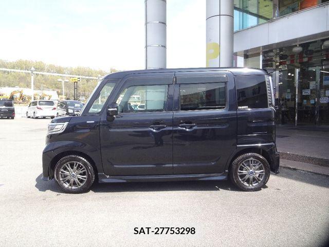 Suzuki SPACIA 2019-03 243901-3