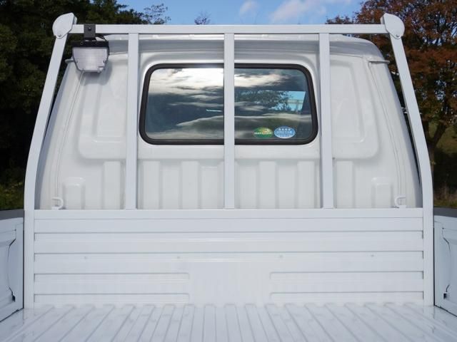 Mazda BONGO TRUCK 2018-10 182583-17