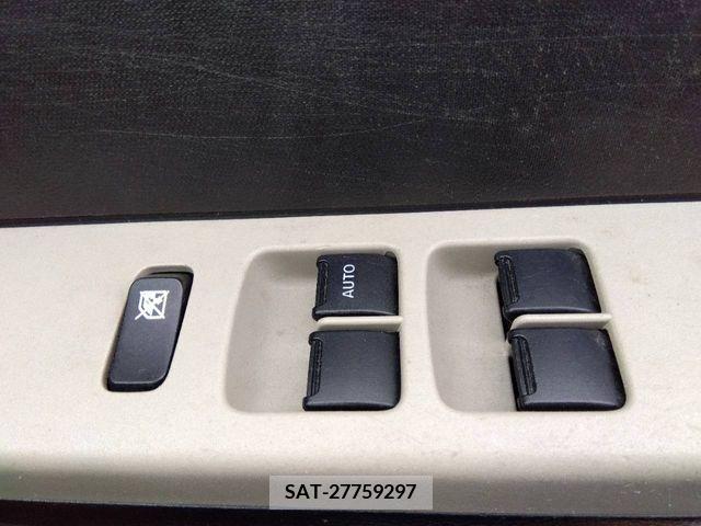 Mazda CAROL 2019-05 305298-7