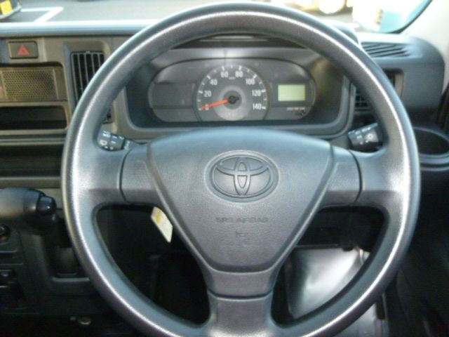 Toyota PIXIS VAN 2020-03 186116-15