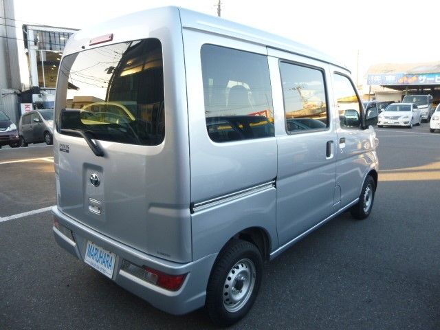Toyota PIXIS VAN 2020-03 186116-5