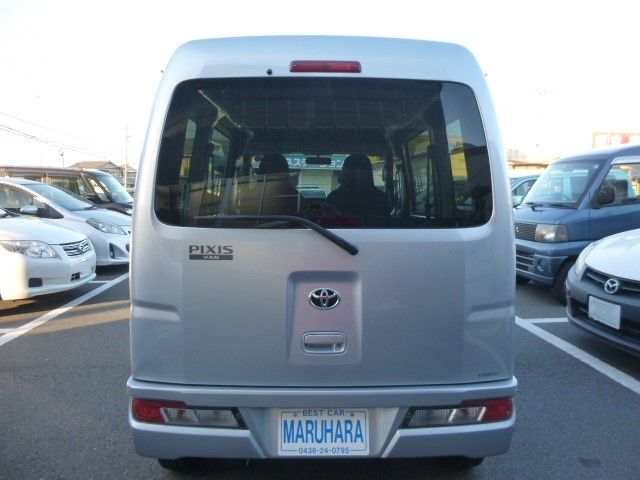 Toyota PIXIS VAN 2020-03 186116-6
