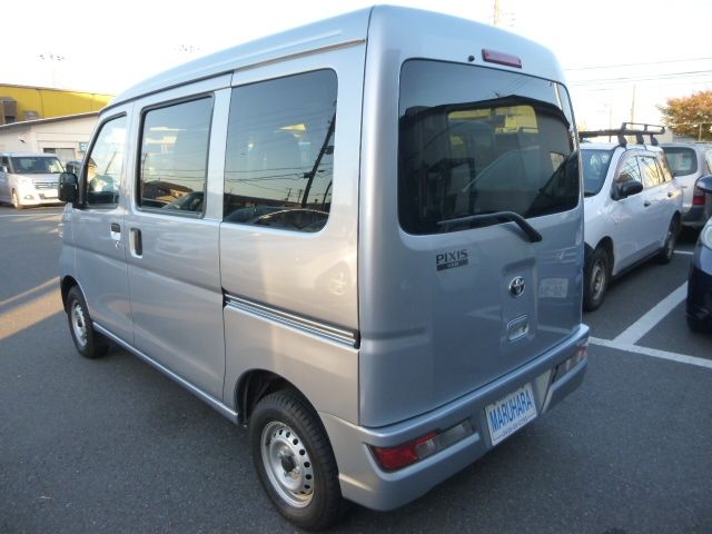 Toyota PIXIS VAN 2020-03 186116-2