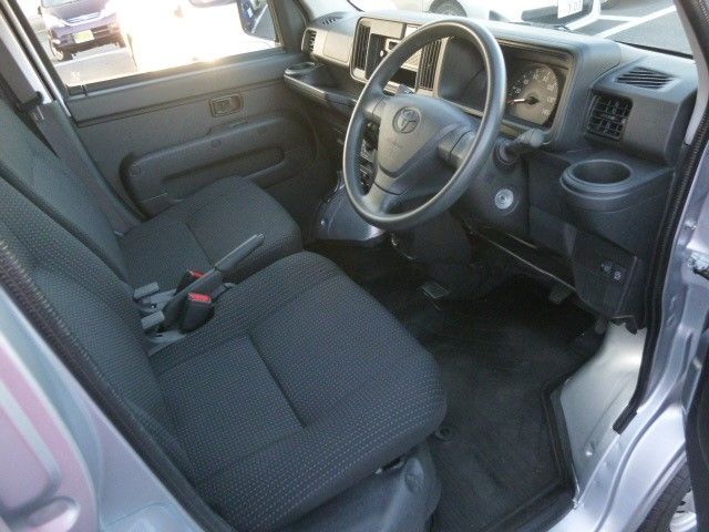 Toyota PIXIS VAN 2020-03 186116-13
