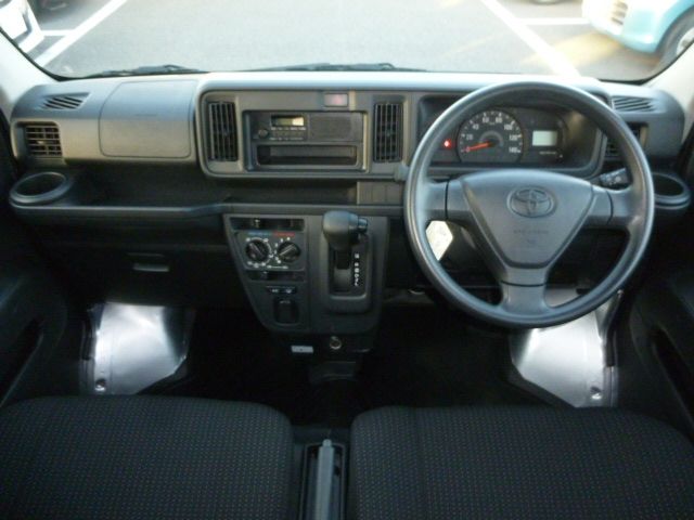 Toyota PIXIS VAN 2020-03 186116-14