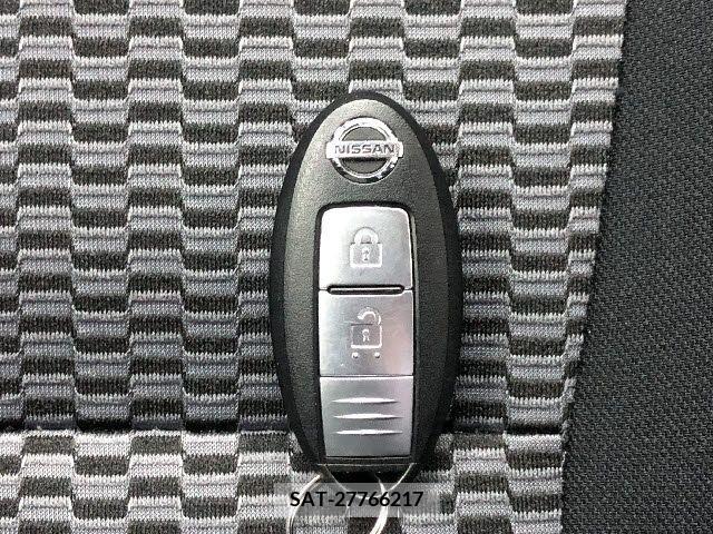 Nissan MARCH 2013-10 276239-15