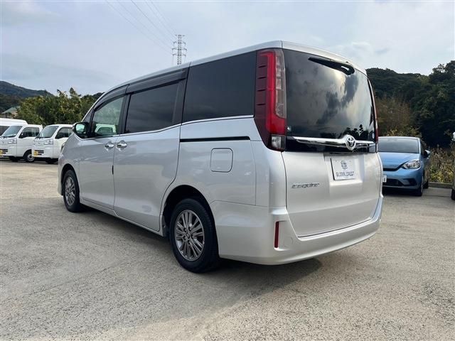 Toyota ESQUIRE 2016-05 194853-12