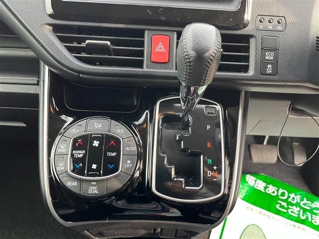 Toyota ESQUIRE 2016-05 194853-25