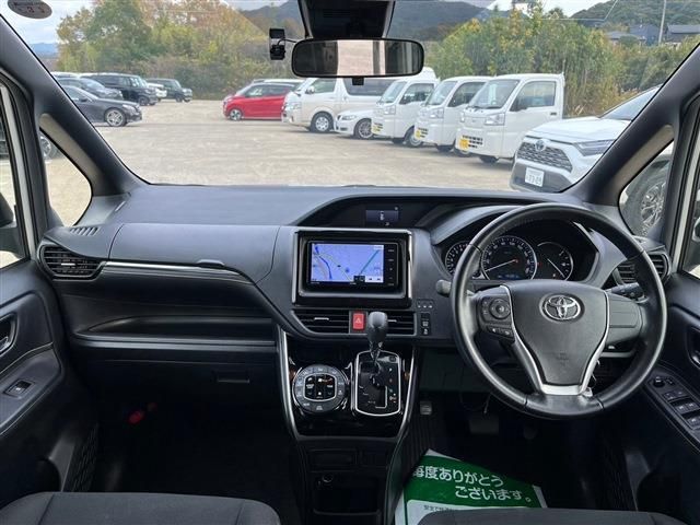 Toyota ESQUIRE 2016-05 194853-1