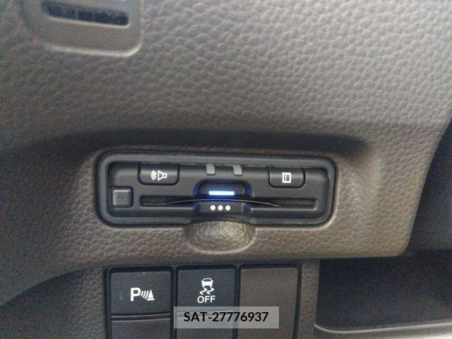 Honda N BOX 2021-03 333870-11