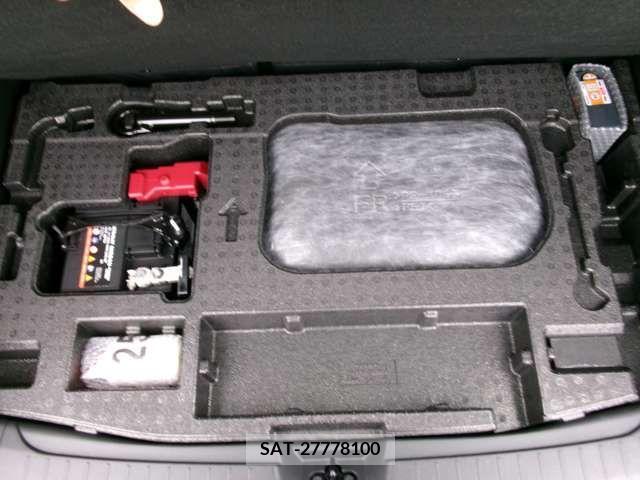 Nissan NOTE 2022-01 365301-17