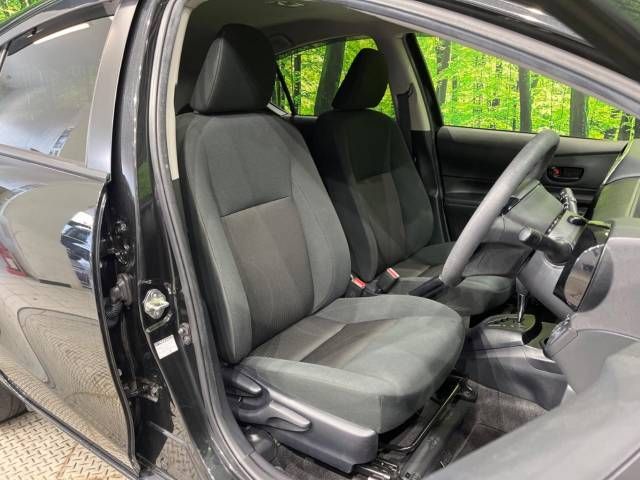 Toyota AQUA 2019-02 182276-8