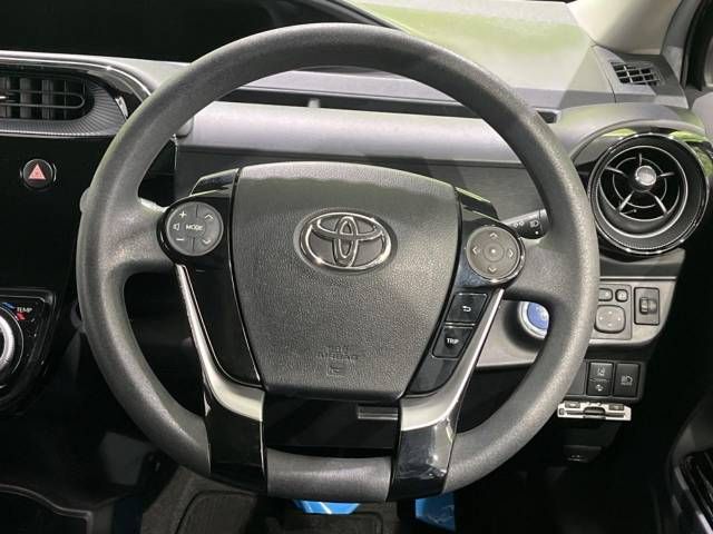 Toyota AQUA 2019-02 182276-11