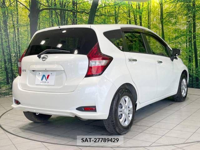 Nissan NOTE 2017-05 365406-17