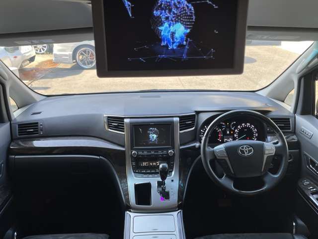 Toyota ALPHARD 2012-04 8108-3