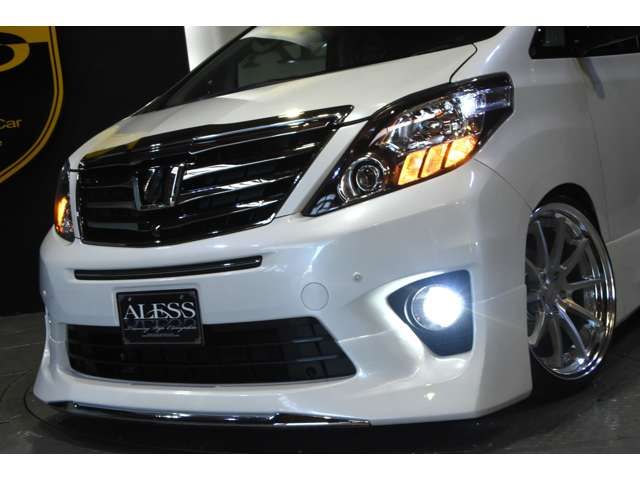 Toyota ALPHARD 2012-04 8108-5